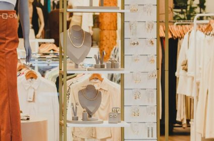 redantex fabricante expositores embalagens vitrines joias