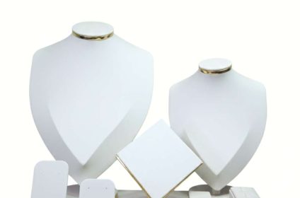 didhara expositores semijoias e joias