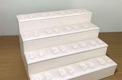 didhara expositores semijoias e joias