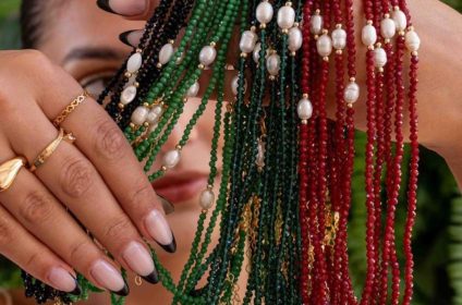 fabricante semijoias exclusivas pedra bruta